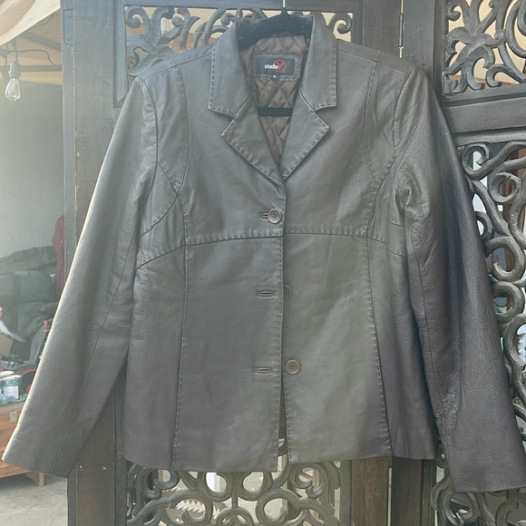 Studio M Brown Leather Vintage Jacket size M - Picture 1 of 10
